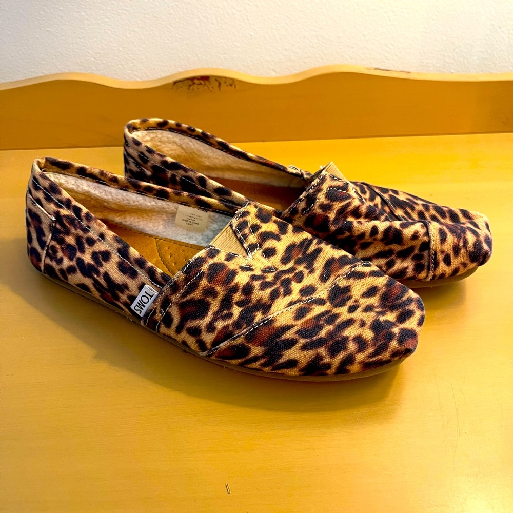 Leopard Print Toms